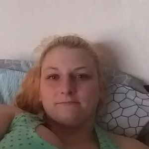 Meet your Posher, Rakelle